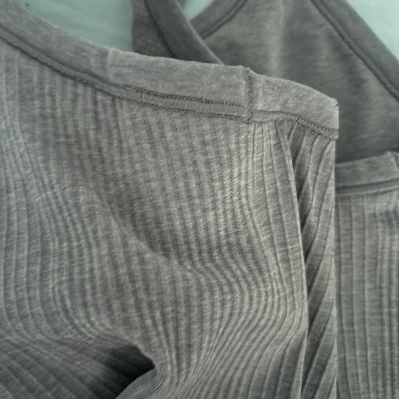 ebb lululemon tank top - Picture 3 of 4